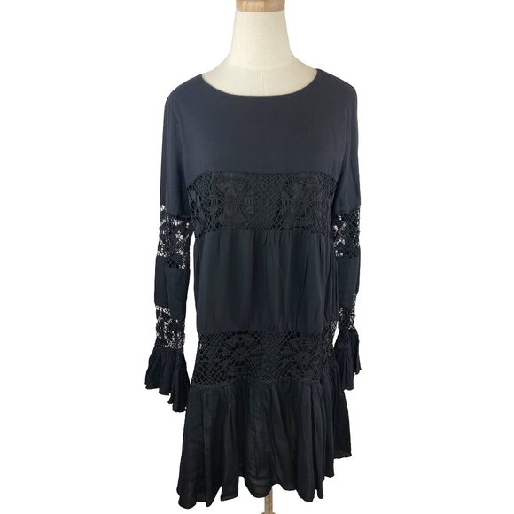 NWOT Tularosa Berkley Tiered Lace Bell Sleeve Black Dress - Picture 2 of 7